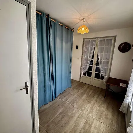 Casa de Férias Maison 4 Pièces Près De La à Saint-denis-d'oléron, Parking Inclus - Fr-1-246a-329 Saint-Denis-dʼOléron