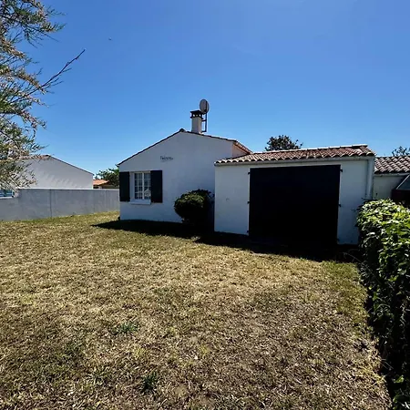 Casa de Férias Maison 4 Pièces Près De La à Saint-denis-d'oléron, Parking Inclus - Fr-1-246a-329